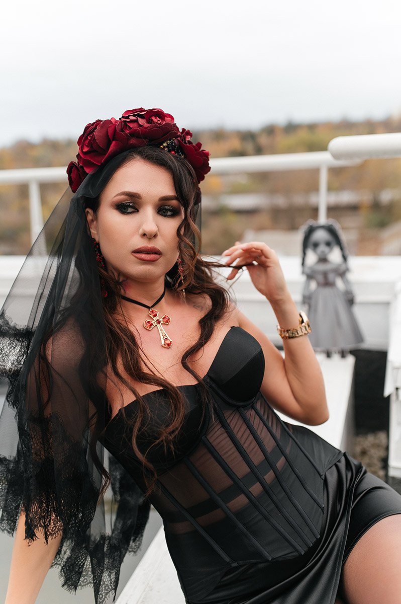 чорна фата для фотосесії
