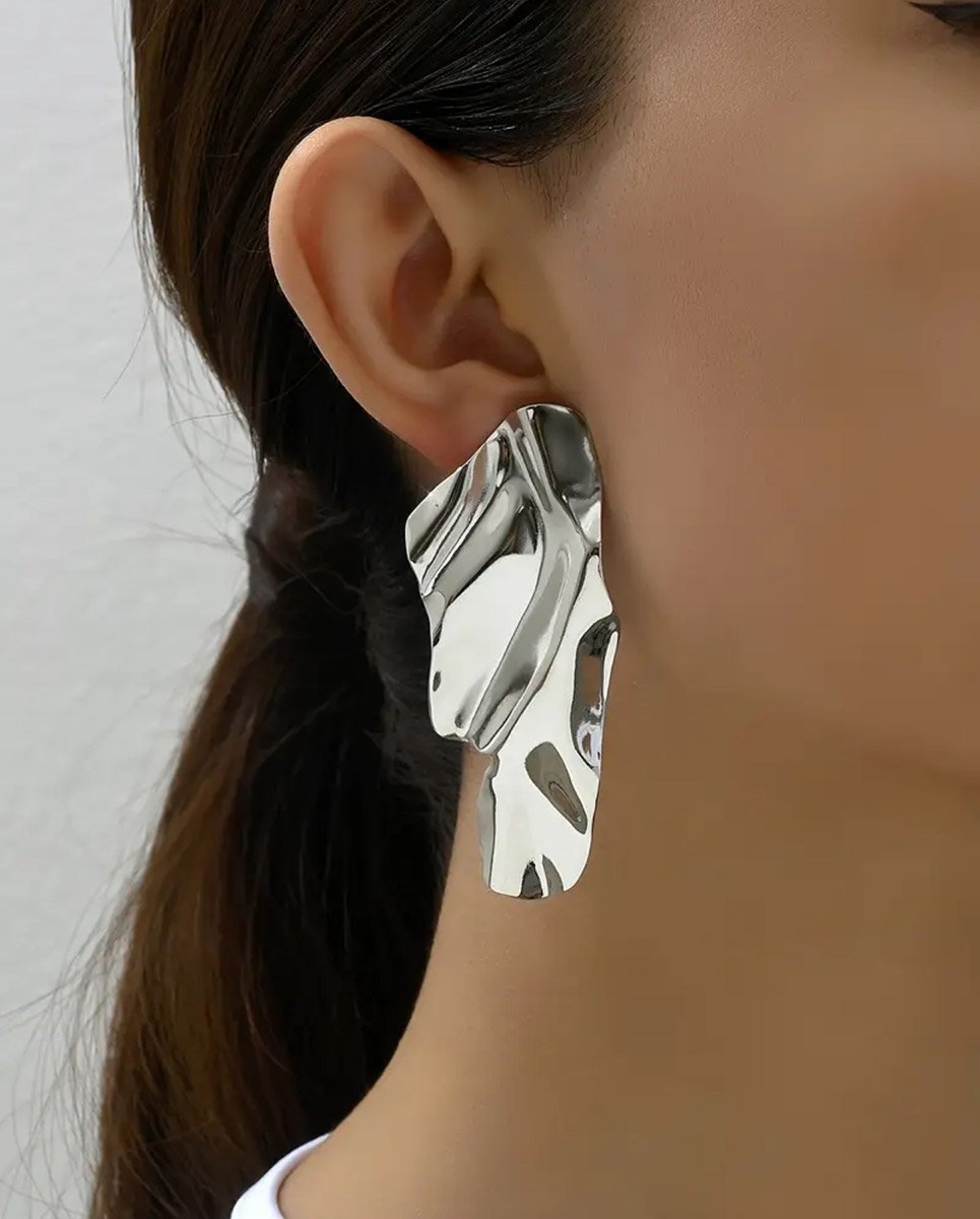 срібні сережки хвиля