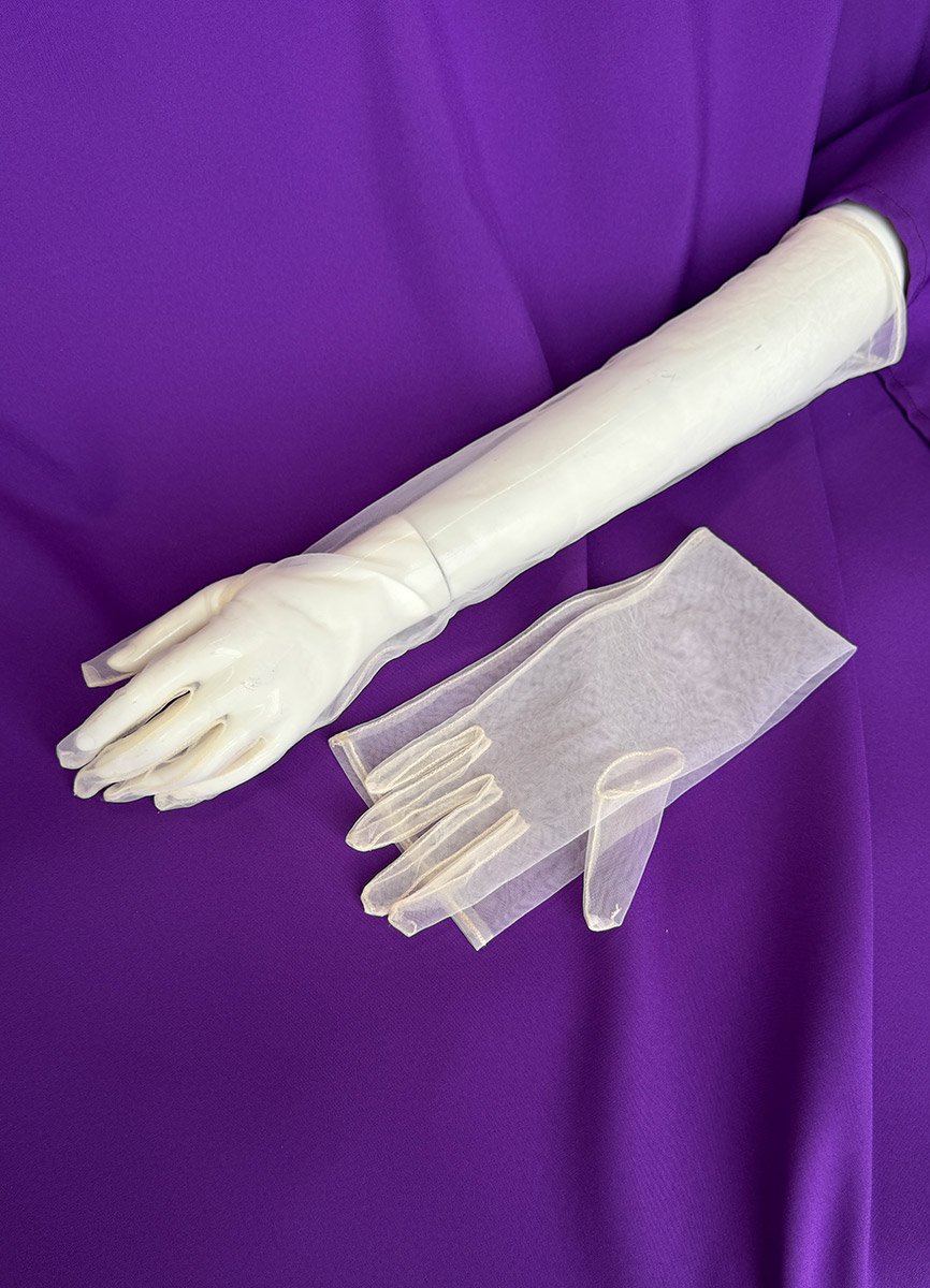 Рукавички бежеві прозорі в оренду