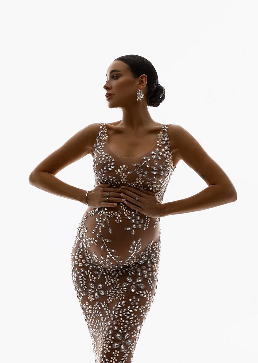 Прозора сукня розшита камінням