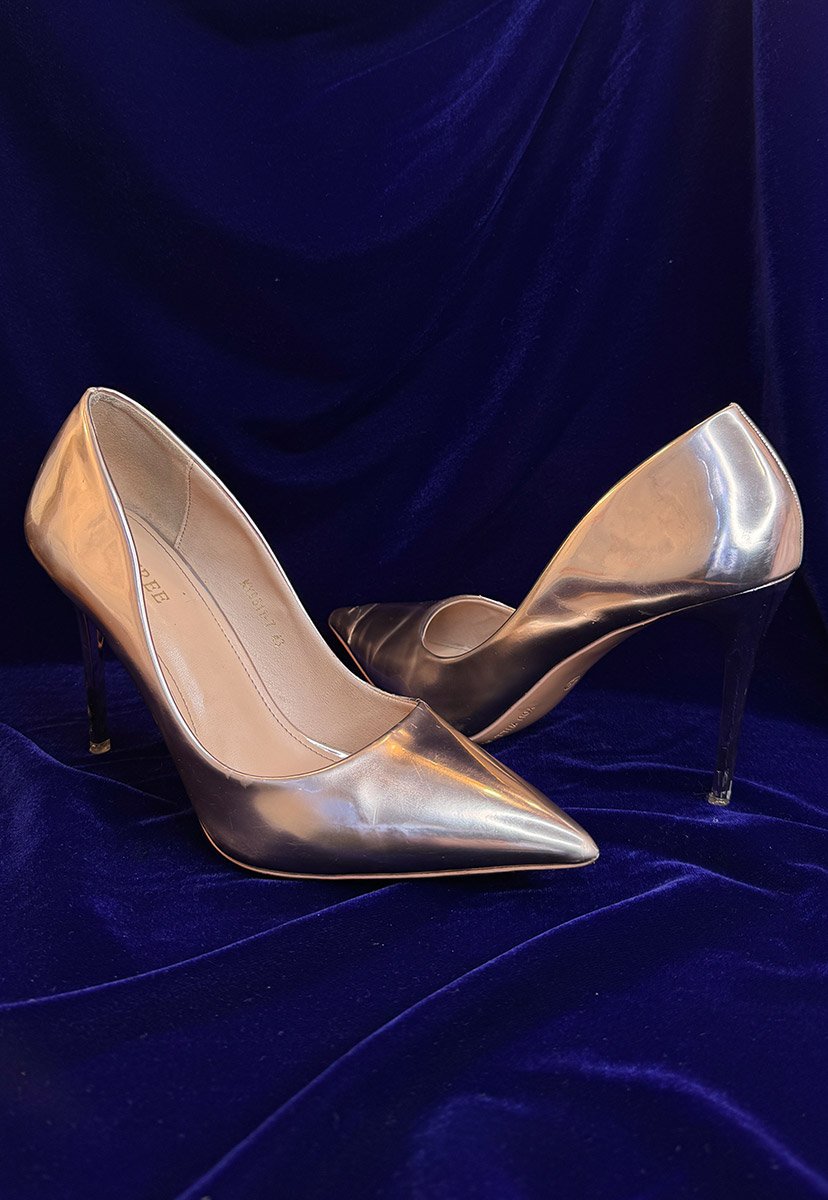 Золоті туфлі в оренду