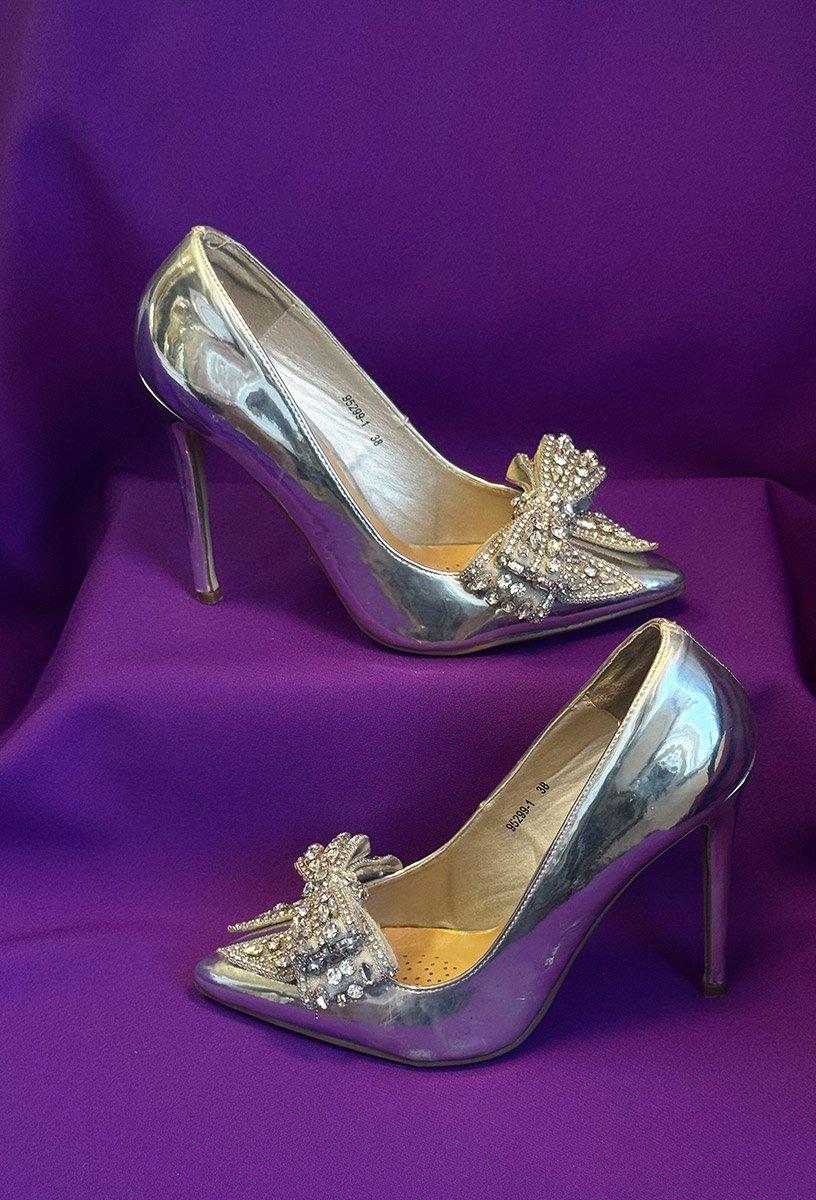 Туфлі срібло бант напрокат