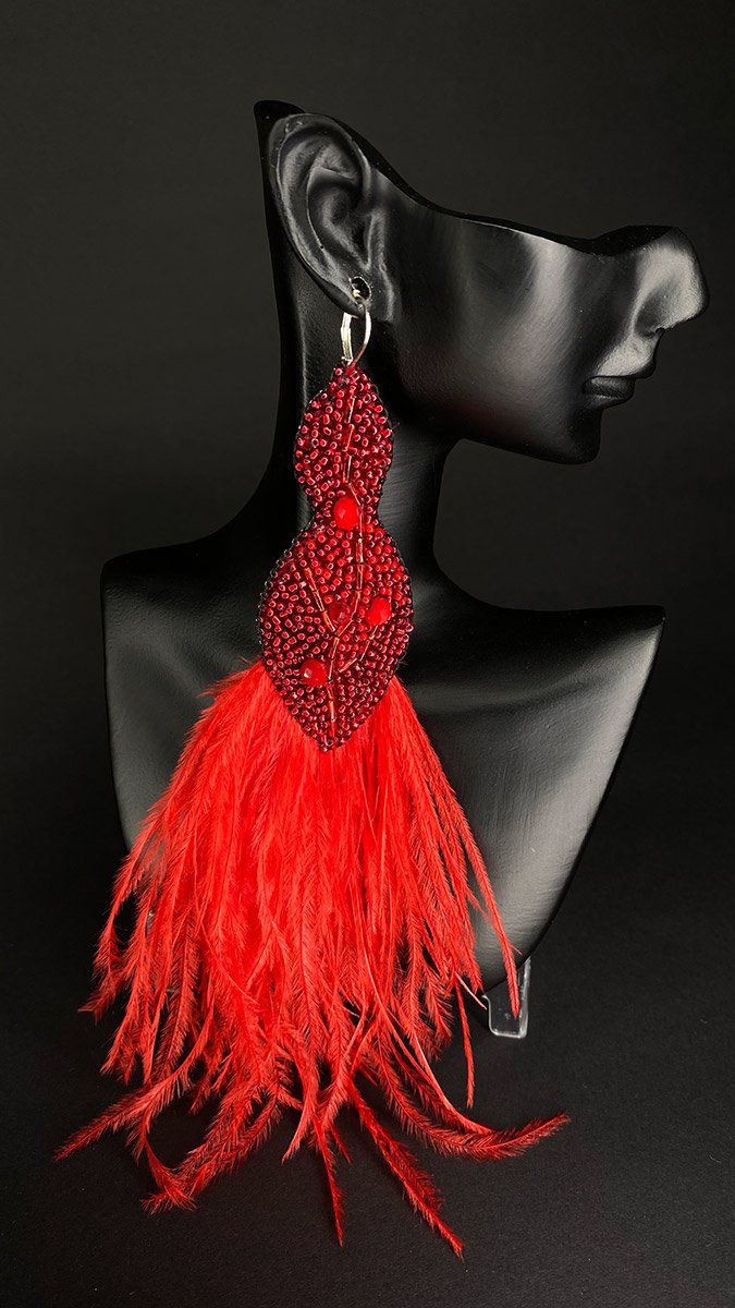 Сережки з пірʼям червоні