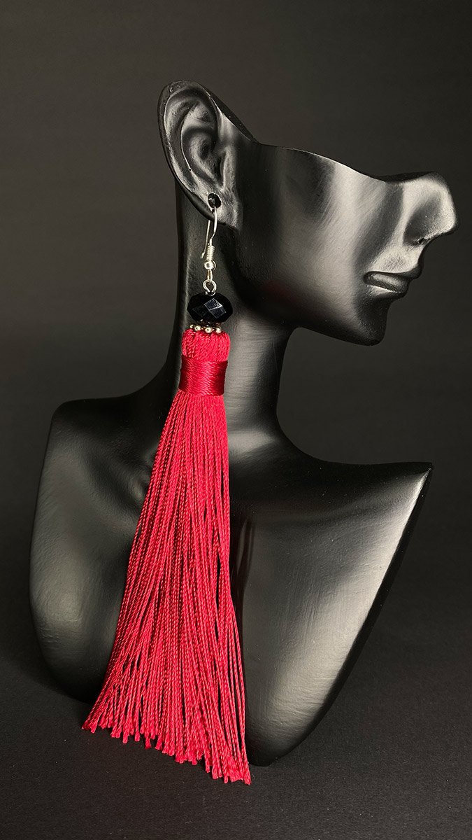 Сережки ниточки червоні