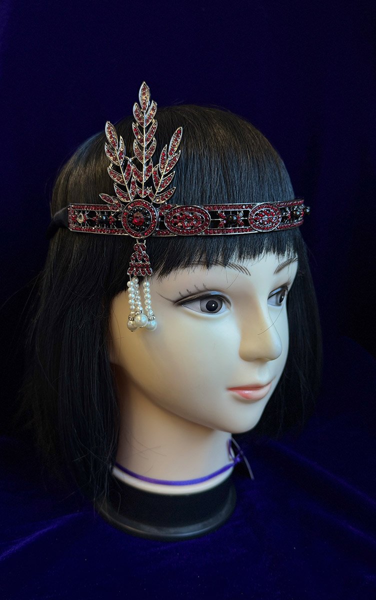 прикраса у волосся в стилі Гетсбі