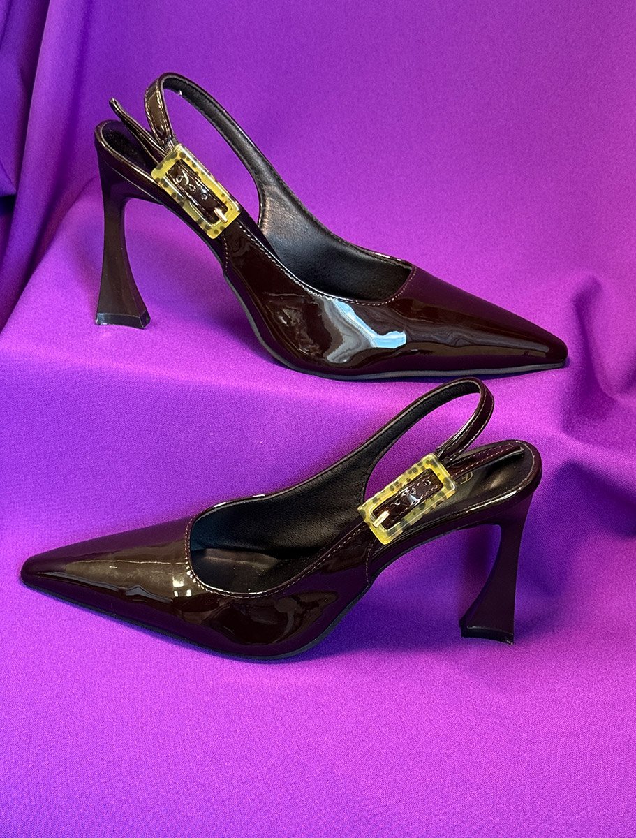 оренда лакованого взуття для зйомки