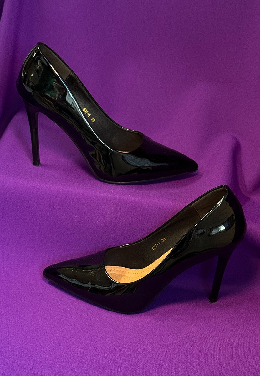 Оренда взуття для фотосесії