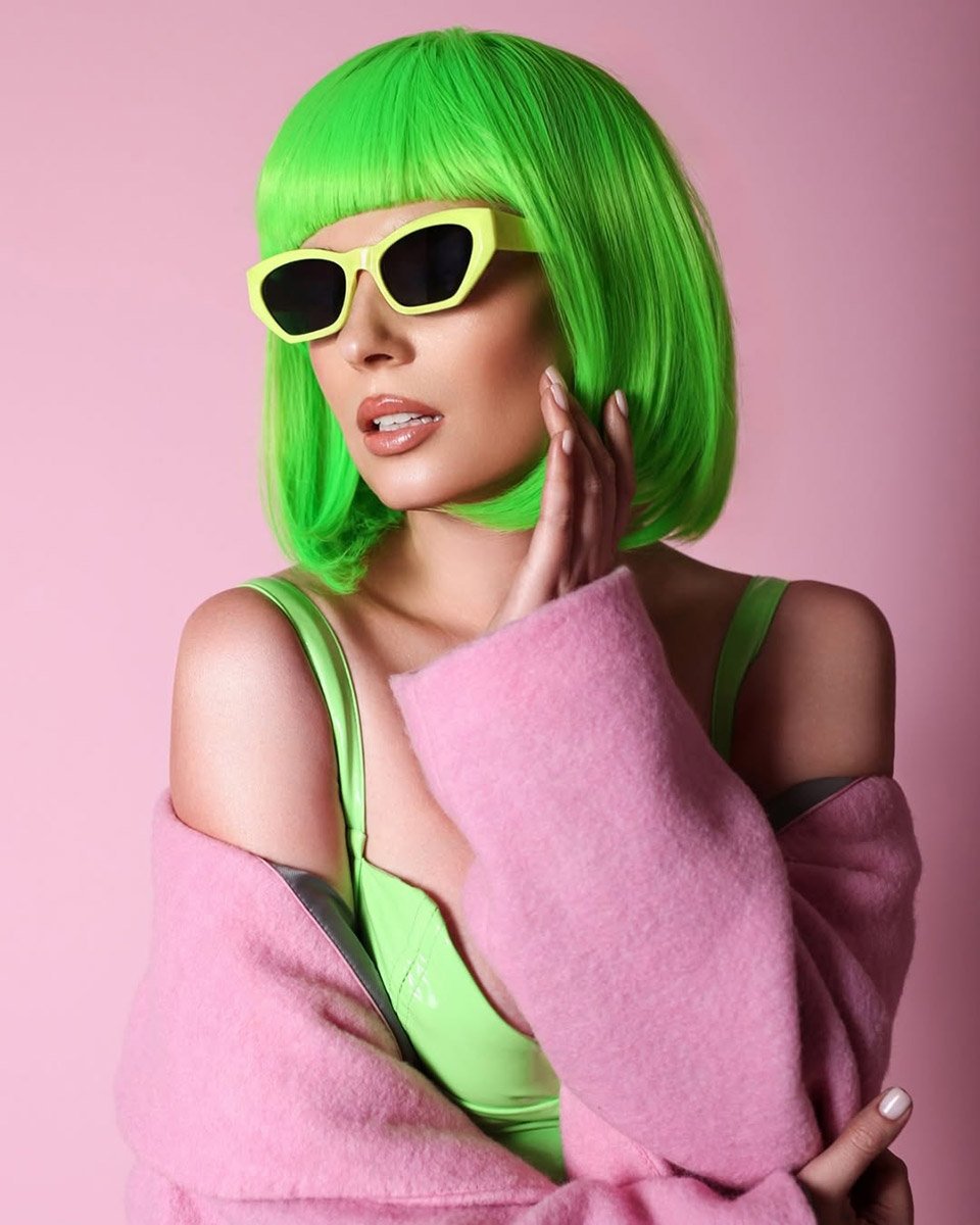 салатова перука