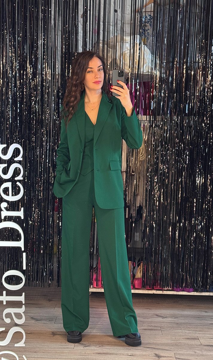 Костюм жіночий діловий зелений