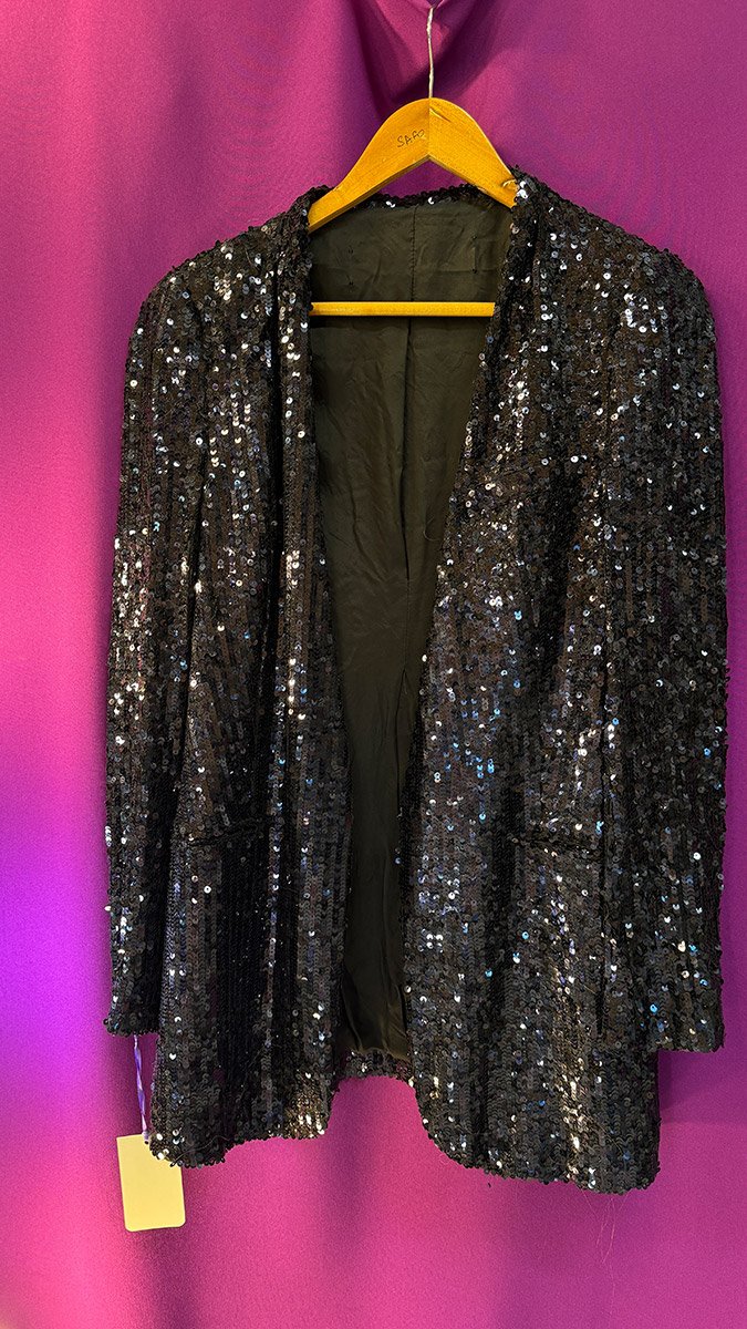 Блискучий піджак