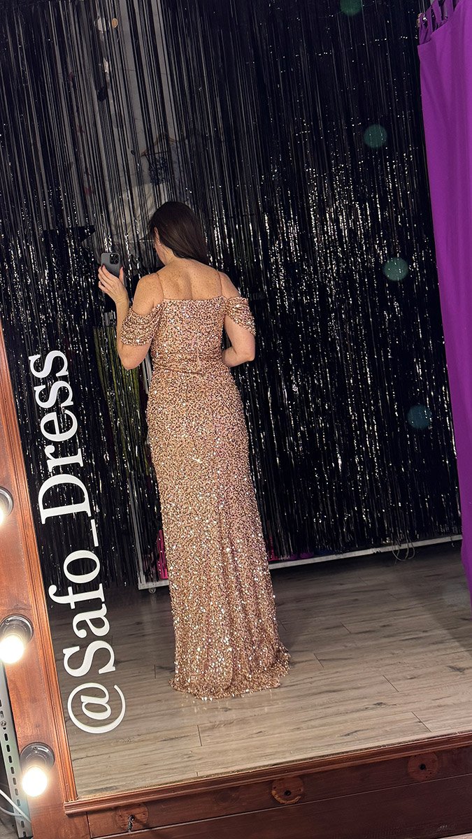 золота вечірня сукня на прокат