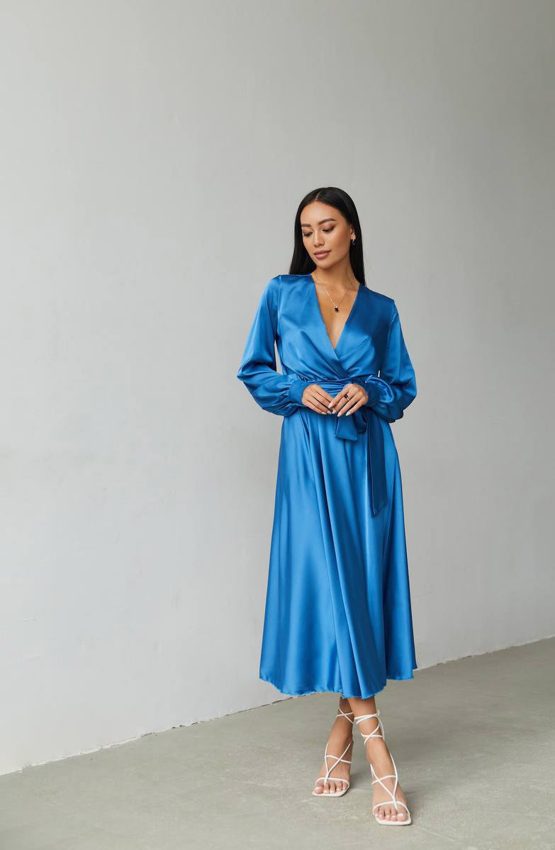 Оренда коктейльної сукні міді