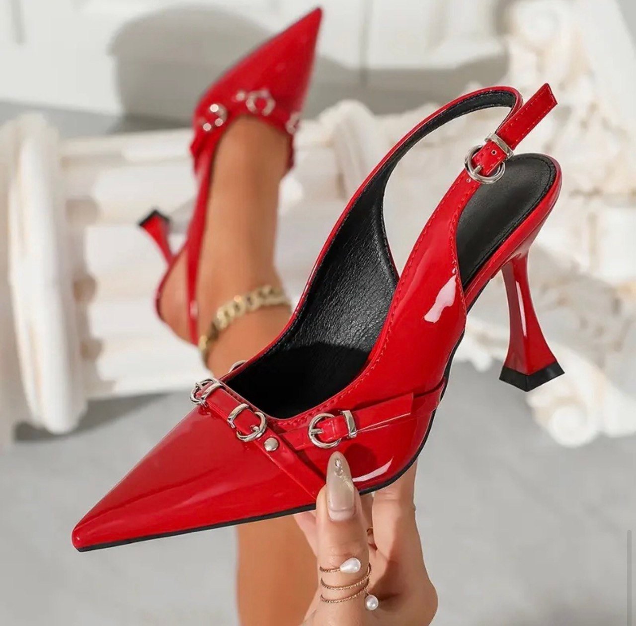 Туфлі лак червоні 36