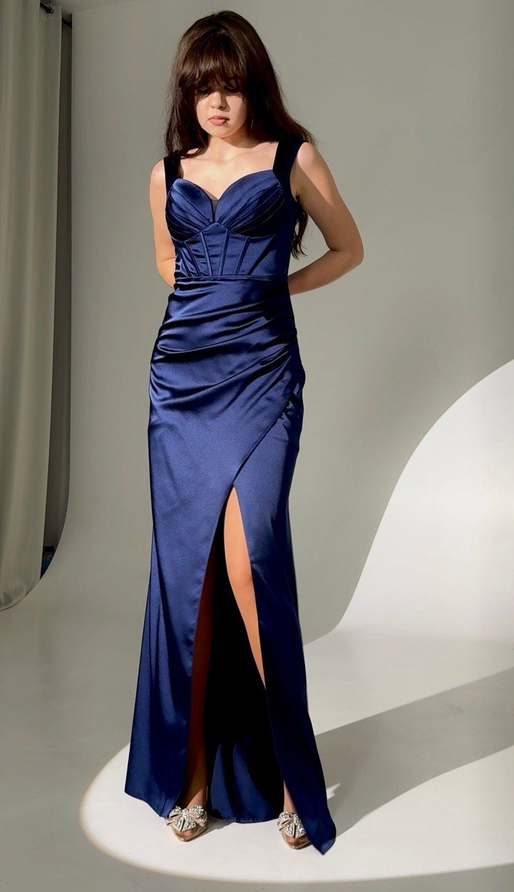 синя корсетна сукня рибка